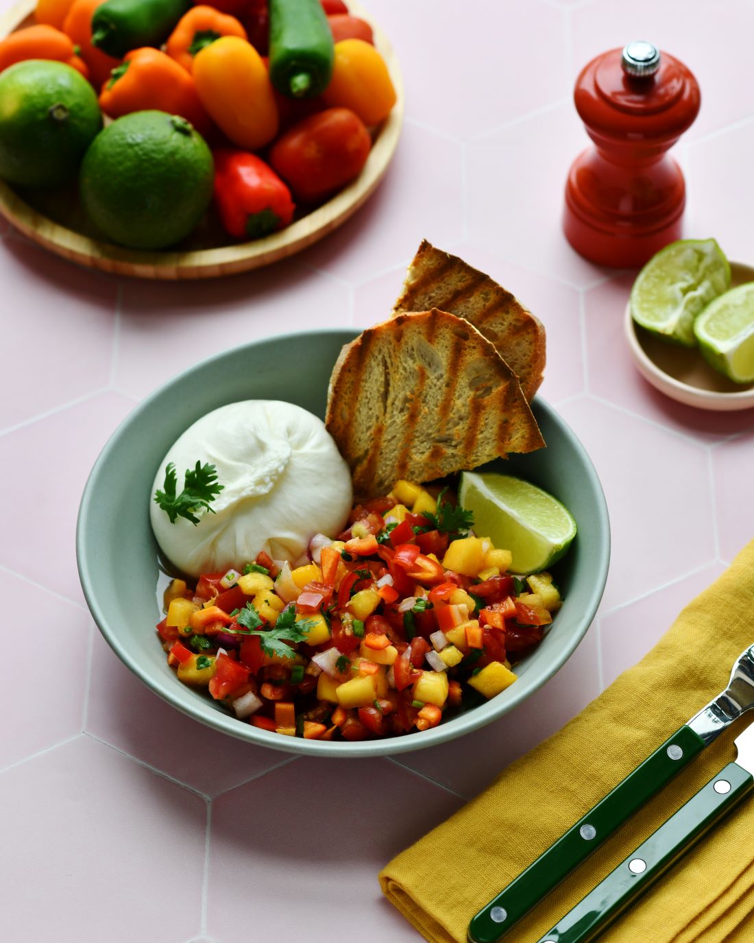 სალსა და ბურატა