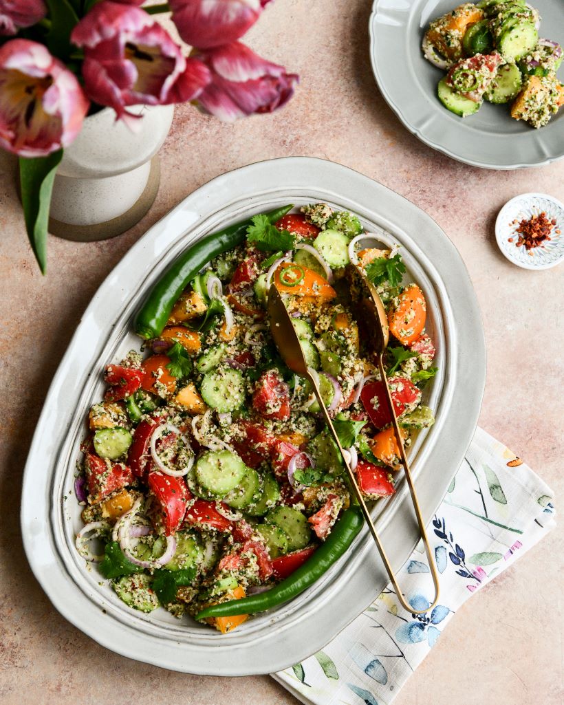 კიტრის და პომიდვრის სალათა გურული სუნელით