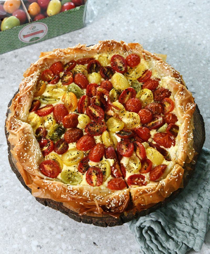 ნაირფერი ჩერის ტარტი ფილოს ცომით